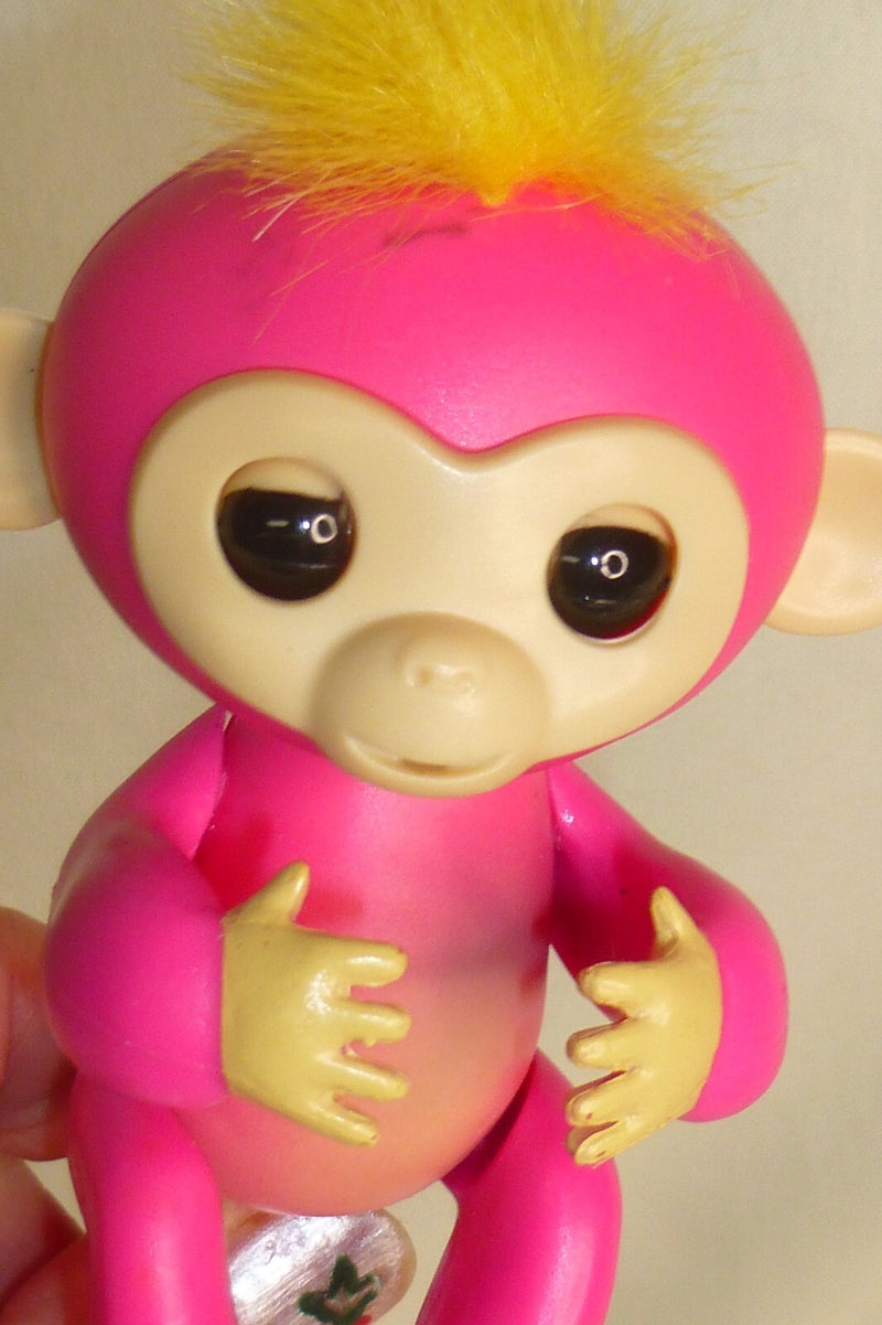 5-Inch Interactive Fingerlings Baby Monkey Toy Set with Pink, Teal, and Purple Mini BFFs
