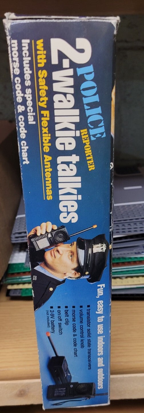 Working Carlton Police Reporter 2-Pack Walkie Talkies with Flexible Antennas in Original Box