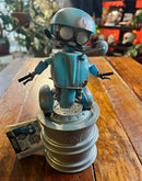 Transformers Dancing Autobot Sqweeks Interactive Battery-Powered Figure