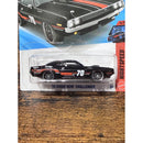 Hot Wheels '70 Dodge Hemi Challenger Night Racer Diecast Model