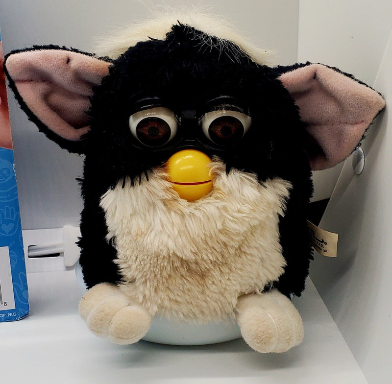 Interactive Fingerlings Baby Monkey and Unicorn Toy Lot Vintage Furby 2016 Collection