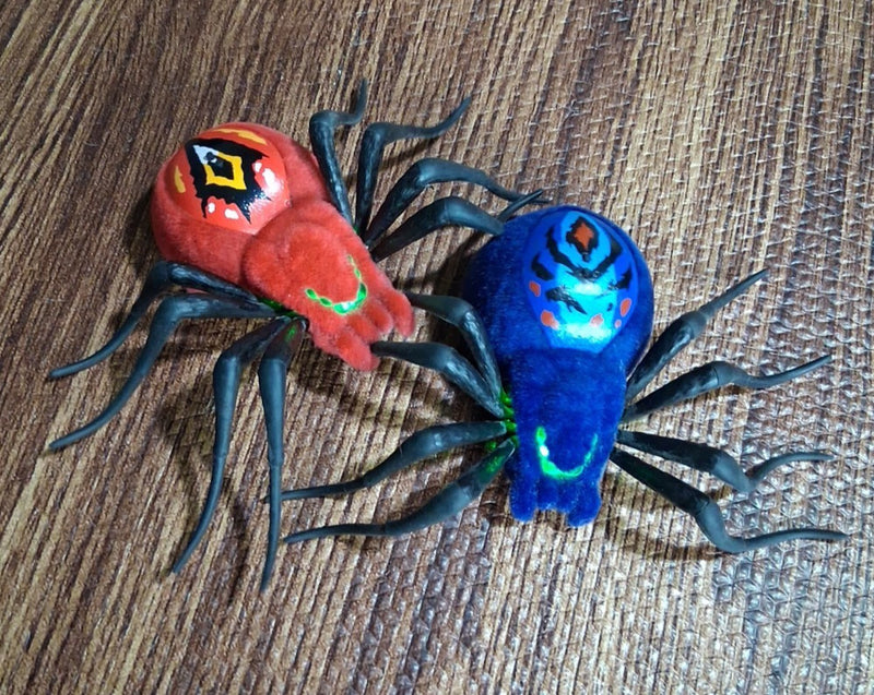 Set of 2 Moose Crawling Spider Tarantula Toys with Working Lights and Movement