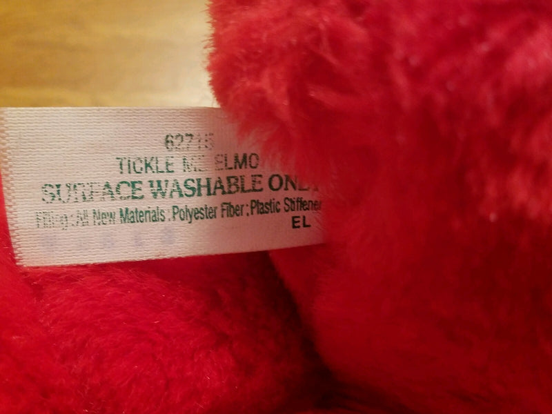 Working 1995 Original Tickle Me Elmo Deluxe 16 Inch Sesame Street Doll