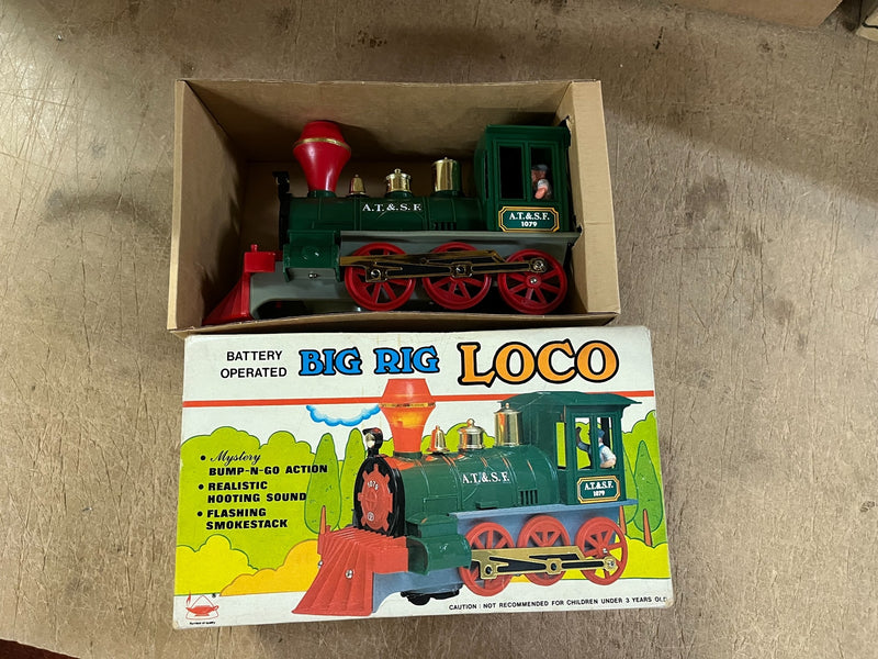Vintage Large Electric N Scale Locomotive Train in Box Bump-N-Go AT&SF 1079