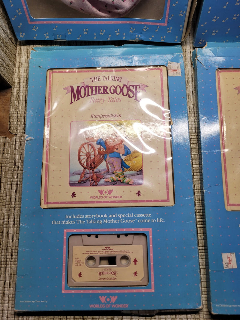 Worlds of Wonder Bonnet and Bow Set with Mother Goose 3-Book and Cassette Collection