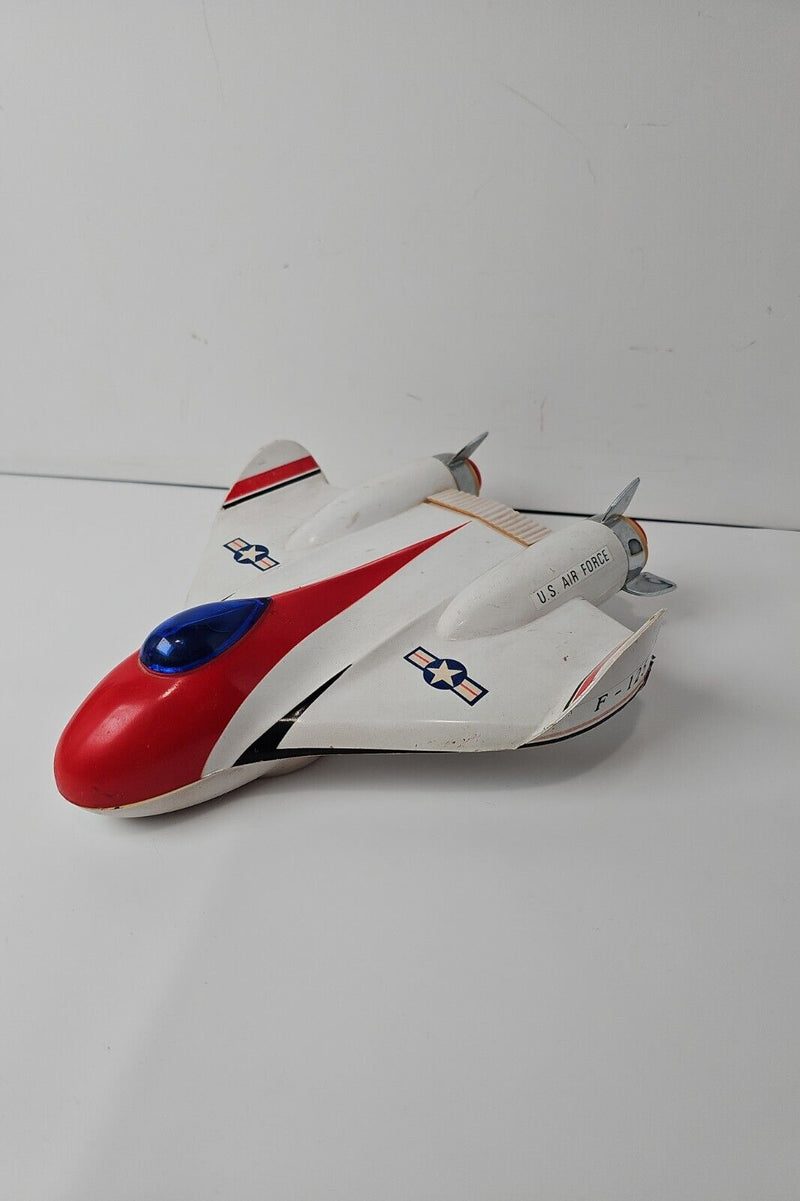 Working US Air Force Super Jet Fighter F-125 Mekka Solid State AM Radio Vintage Model