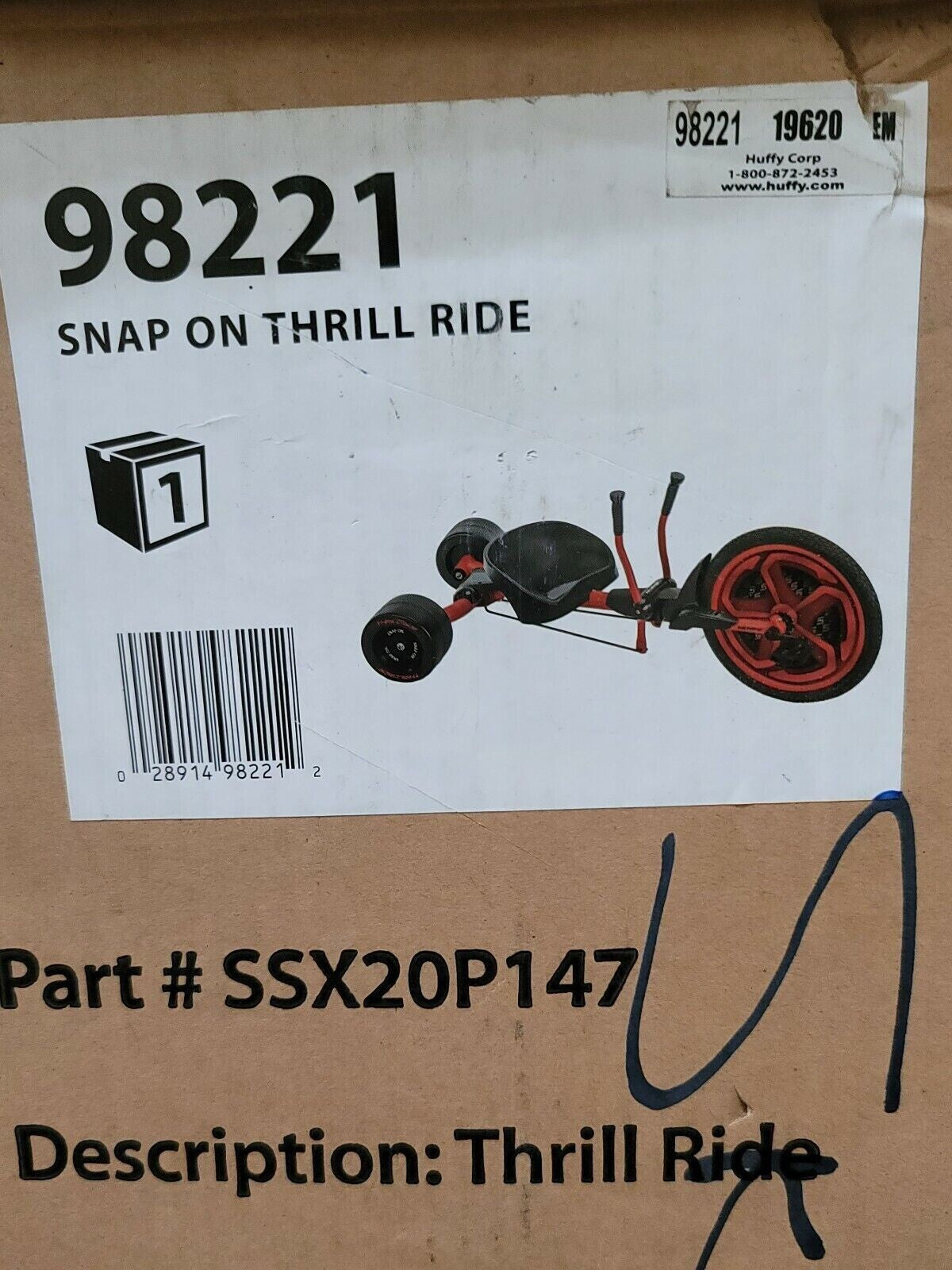 3回使用！！RIDE×RIDE 3点セット！ 2630 Thrill Ride Ride-On Tricycle and Scooter Set with Snap-On Tools in Ori