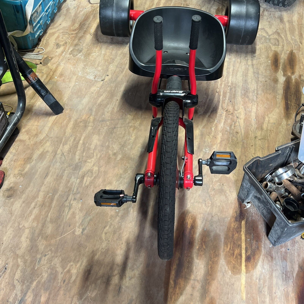 Thrill Ride Ride-On Tricycle and Scooter Set with Snap-On Tools in Ori