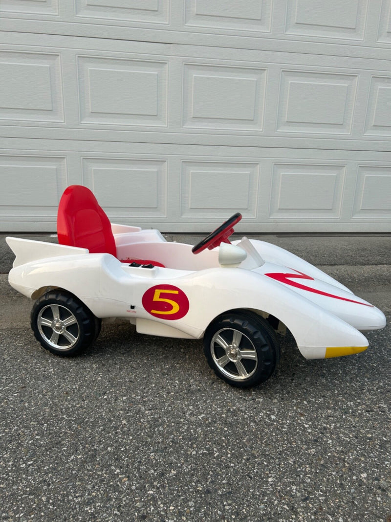 Speed Racer MACH 5 Electric Ride-On Car for Kids Magic Cars 5