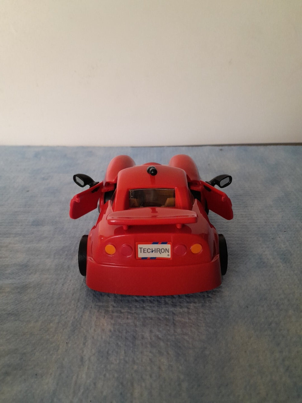 Chevron Cars Tony Turbo Toy with Side-Moving Eyes and Swinging Doors