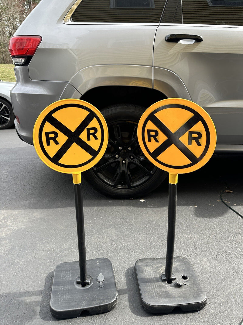 Train Rail Road Signs Set for Model Train Play Magic Cars 0