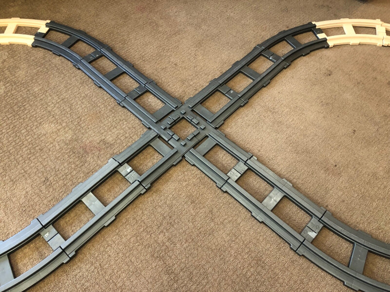 Thomas the Train Ride-On Toy with Tracks and Extra Track Pieces Magic Cars 1