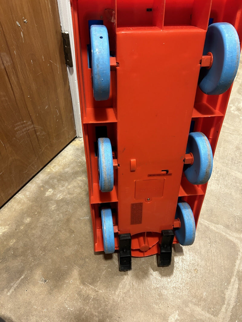 Thomas the Train Ride-On Scooter with Sound and One-Button Music Play Magic Cars 6