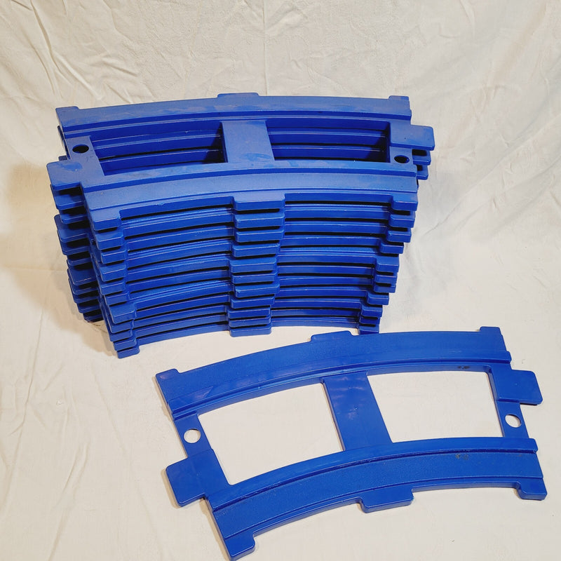 Set of 12 Blue Plastic Replacement Pegs for Ride-On Train Tracks Magic Cars 0