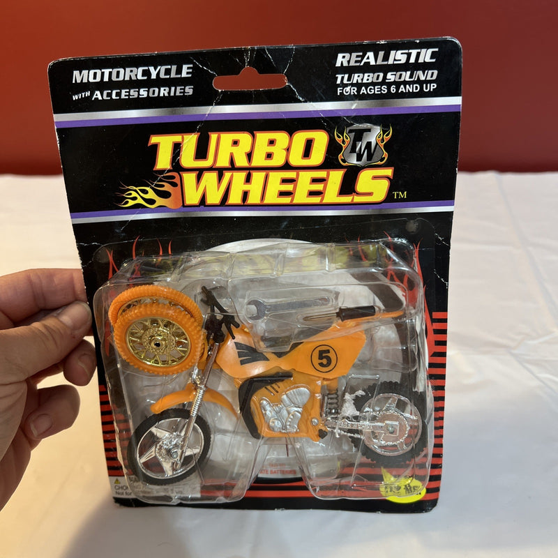 Turbo Wheels Motorcycle with Accessories Set Magic Cars Variant 0