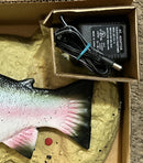 Retro Travis the Singing Trout Motion-Sensing Battery-Powered Fish Toy Magic Cars 9