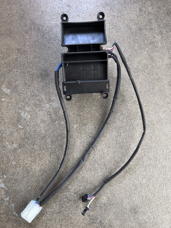 tesla nur ein pedal VS80B 25.1A 24VDC Radio Flyer Model 910 Tesla Ride-On Complete Pedal A