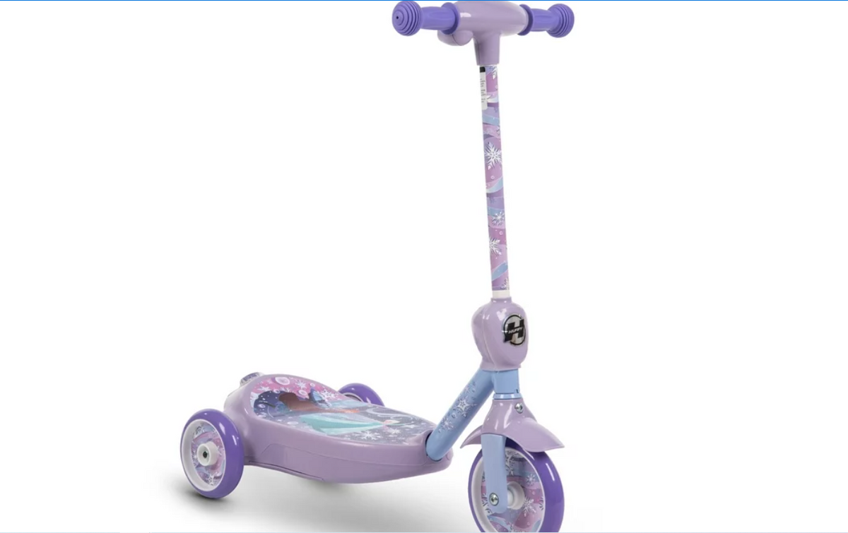 Huffy 18033DTR Disney Frozen 3 Wheel 6 Volt Electric Bubble Scooter Ride On Toy for Kids Ages 3 Years Purple