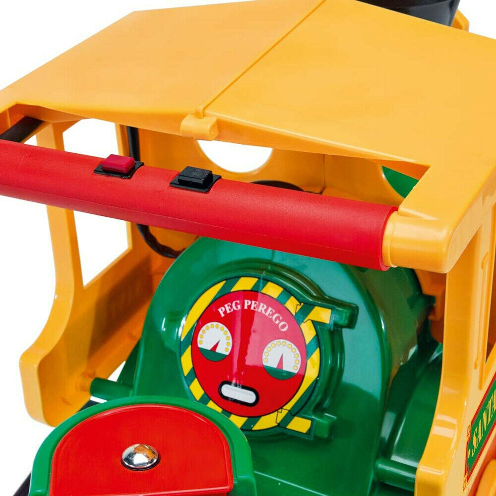 Santa Fe 6-Volt Ride-On Train by Peg Perego: The Perfect Gift for Litt