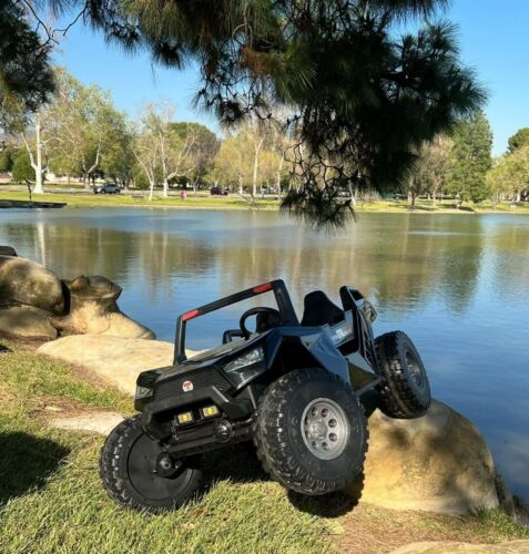 Mini Razor Utv 24V Clash Touchscreen Ride-On Giant Buggy - Razor UTV Rubber Adjustabl